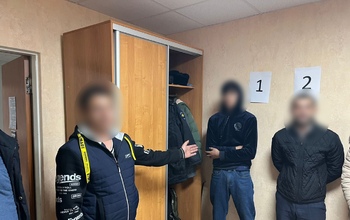 В Оренбурге задержаны парни, воровавшие имущество из авто