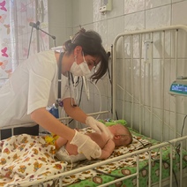 Из Оренбурга в Москву бортом МЧС экстренно доставили двухмесячную девочку