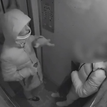 В Оренбурге в лифте дома на Транспортной совершено разбойное нападение