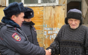 В Тоцком районе 83-летний старик едва не погиб от переохлаждения, выйдя на прогулку