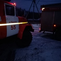 В Оренбургском районе из-за неосторожного обращения с огнём сгорел вагончик