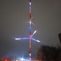 Оренбуржцы увидели световое шоу, запущенное на городской телевышке