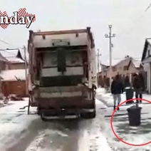 Жители Весеннего пригрозили принести мусор к порогу администрации