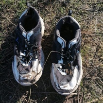 Под Оренбургом в поле нашли скелетированное тело мужчины (18+)