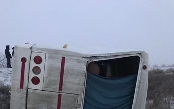 В Новоорском районе в кювет опрокинулся ПАЗ с работниками ЗАО «ОРМЕТ»