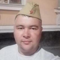 В Орске без вести пропал мужчина в красной куртке