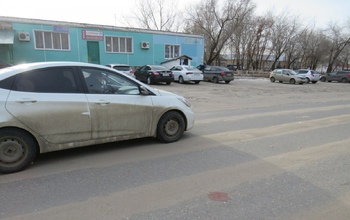 В Акбулаке из-за ссоры с водителем мужчина выпрыгнул из машины прямо на ходу