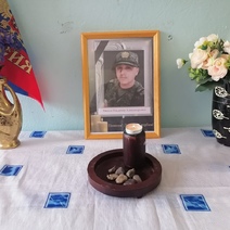 В Октябрьском районе проводили в последний путь погибшего на Украине ефрейтора Вискова