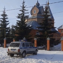 В Матвеевском районе мужчина залез в храм и украл деньги