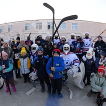 В Ташлинском районе благодаря нефтяникам появился хоккейный корт