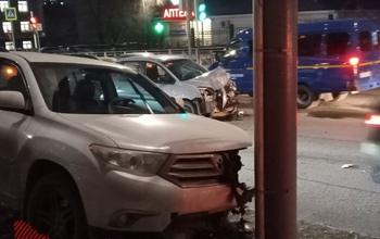 В центре Оренбурга произошло серьёзное ДТП