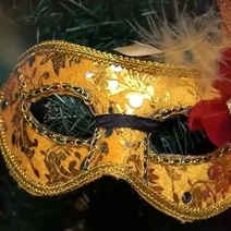 Казне Оренбуржья губернаторские елки обошлись в 2,5 миллиона рублей