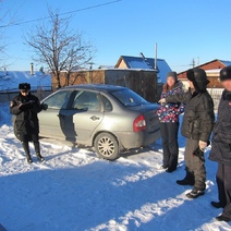 В Кувандыке автоледи оставила машину заведенной, а после не обнаружила её на месте