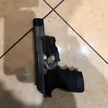 В квартире оренбуржца полицейские обнаружили самодельный пистолет