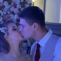 У невесты пловца из Новотроицка Евгения Рылова вместо свадебного букета был кот