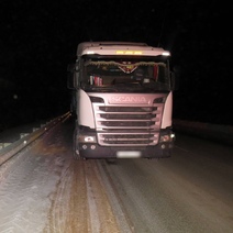 В Октябрьском районе фура переехала лежавшего на дороге пьяного мужчину (18+)