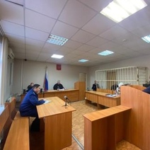 Орчанину, вынесшему труп убитой жены в подъезд, надоело в СИЗО (18+)