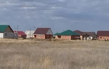 Многодетные, получившие наделы в оренбургских Прудах, видимо, воды не дождутся