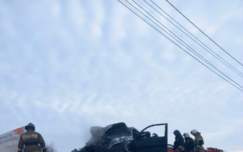 В Бузулукском районе прямо на дороге сгорел автомобиль Toyota Land Cruiser