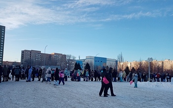 Очереди на каток в Оренбурге поражают очевидцев