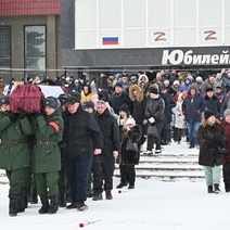 Погибшего на Украине бойца из Бугуруслана похоронили в день его рождения