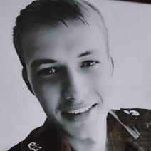 В Новотроицке проводили в последний путь мобилизованного, погибшего на Украине