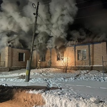 В Октябрьском районе загорелся сельский дом культуры: задействованы 38 пожарных