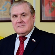 Экс-глава Оренбурга Юрий Мищеряков празднует свой второй день рождения