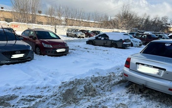 Куда в Оренбурге ни разу за зиму не заглянула снегоуборочная техника