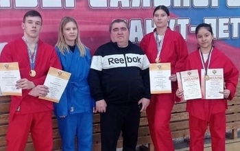 Спортсмены по универсальному бою вернулись с первенства России с четырьмя медалями