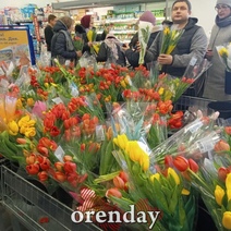 В Оренбурге к 8 Марта больше всего раскупают тюльпаны