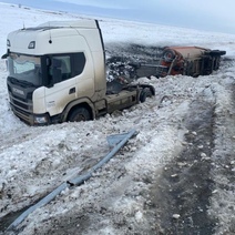 В Оренбуржье водитель фуры получил в ДТП перелом позвоночника