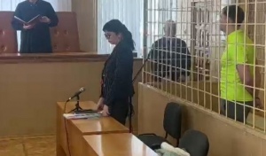 Жестокий убийца и насильник Лазарев намертво вцепился в часы и цепочку (18+)