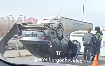 Два перевертыша: жесткое ДТП произошло в Оренбурге