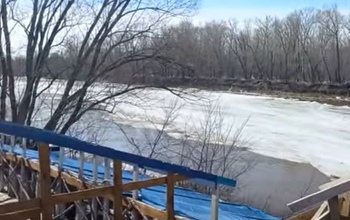 Синоптики не угадали с датой ледохода на Урале в Оренбурге