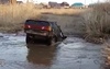 В Соль-Илецке пассажиры провалившейся в талые воды машины не дождались своевременной помощи