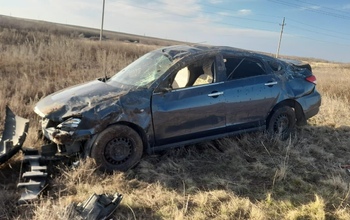 Под Сорочинском автомобиль слетел в кювет, водитель в больнице