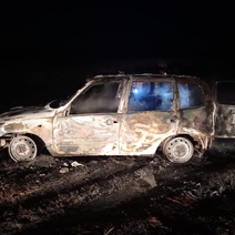 В Новоорском районе у реки дотла сгорела «Chevrolet Niva»