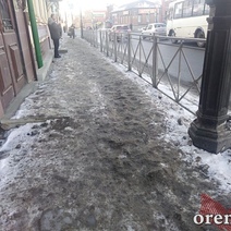 Житель Оренбурга отсудил у УК более 600 000 рублей за падение на льду