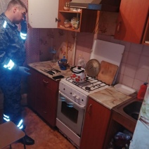 В Оренбургском районе сестра порезала брата-инвалида за его теплые отношения с племянником (18+)