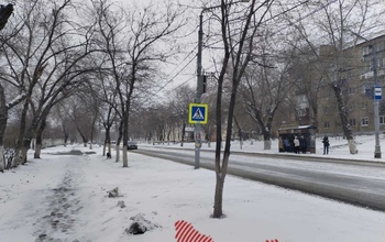Из-за снега оренбуржцы не могут дождаться такси