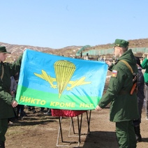 В Медногорске проводили в последний путь погибшего на Украине десантника