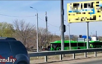 В Оренбурге новенький автобус не доехал до кладбища