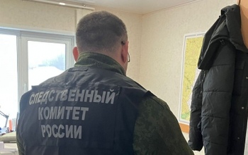 В Оренбурге мужчина прямо на улице зарезал знакомого и выбросил нож в урну (18+)