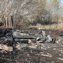 В Саракташском районе огонь с кучи мусора перекинулся на надворные постройки