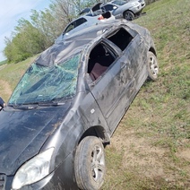 В Ташлинском районе пострадал водитель опрокинувшейся Тойоты