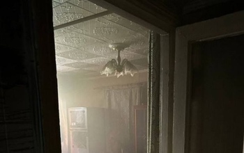 В Оренбурге на пожаре в квартире на ул. 60 лет Октября пострадал мужчина 