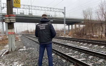 В Оренбургской области родные погибшего под поездом пьяного мужчины получат выплаты (18+)