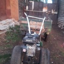 В Октябрьском районе мотокультиватор опрокинулся в кювет, пострадала пассажирка