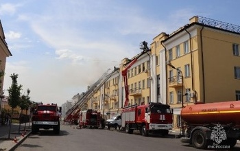 Пострадавший от пожара дом в центре Оренбурга может обрушиться